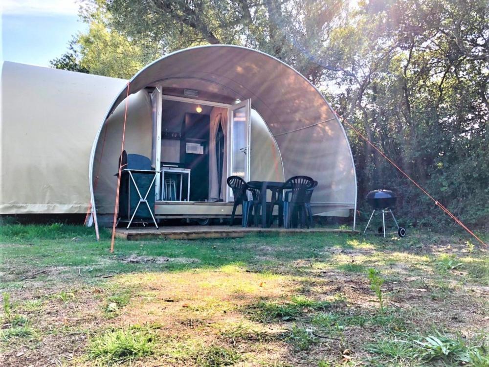 Hotel Camping Le Brochet Péronne Zewnętrze zdjęcie